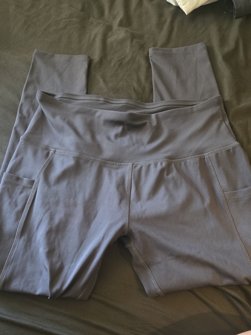 High-Waist Pocket Leggings - Gray
